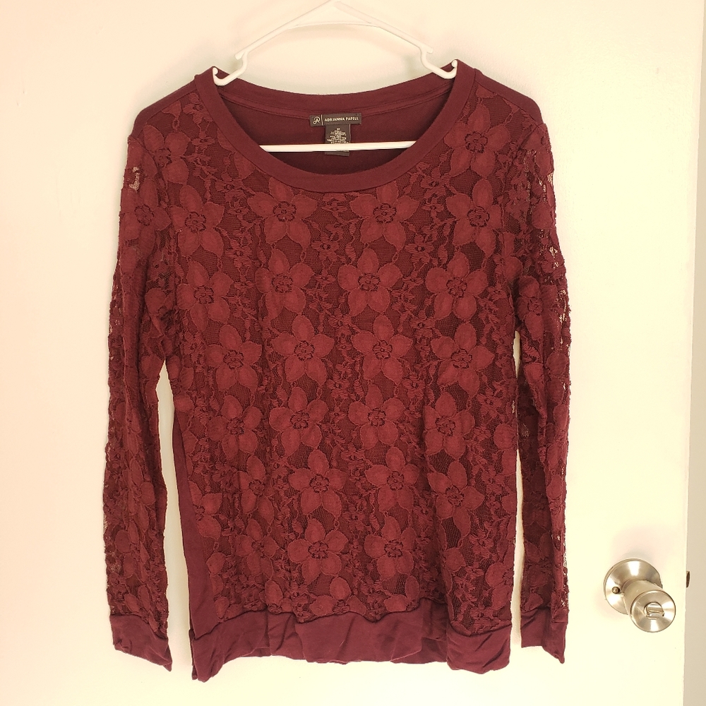 EUC Adrianna Papell Medium (M) Long-Sheer Sleeved, Lace Lightweight Sweater